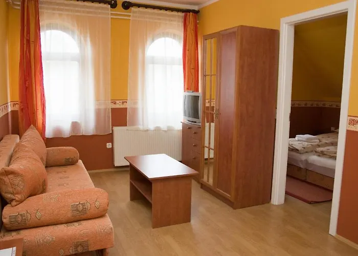 Casa de hóspedes Erdős 3*